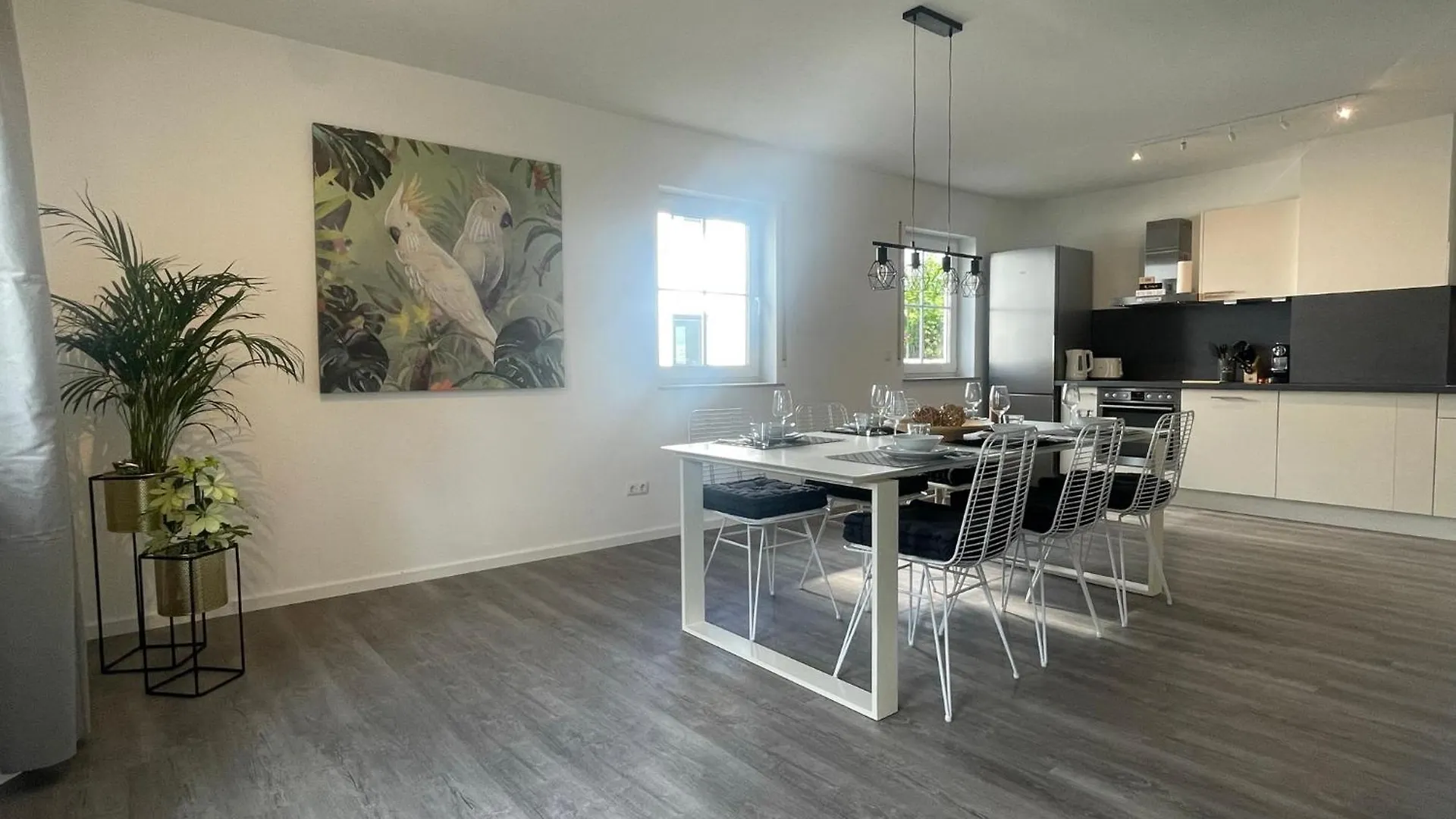 Perfekt Fuer 6! Kueche Netflix Bbq Parkplaetze Apartment Haar  Haar (Munich)